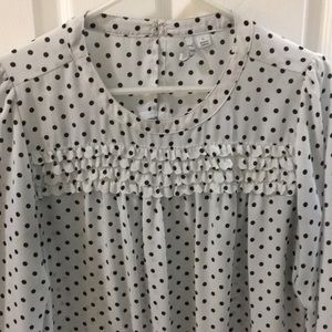 Black and white polka dot top
